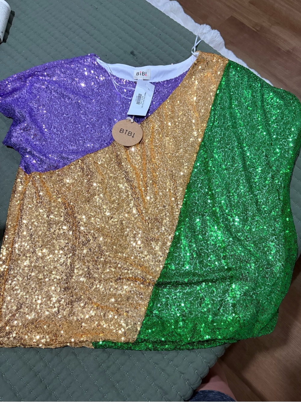 BiBi Purple, Gold & Green Sequin Short Sleeve Top